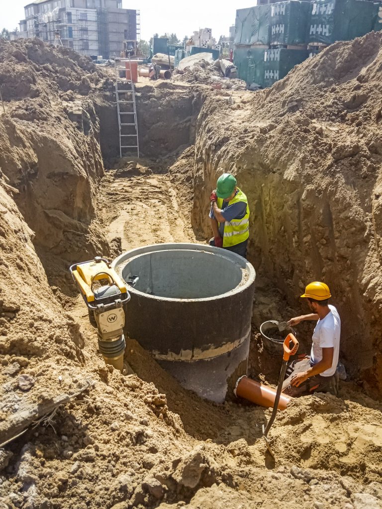 Prace terenowe wykopy Instbud