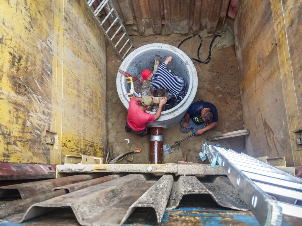 Prace terenowe wykopy Instbud