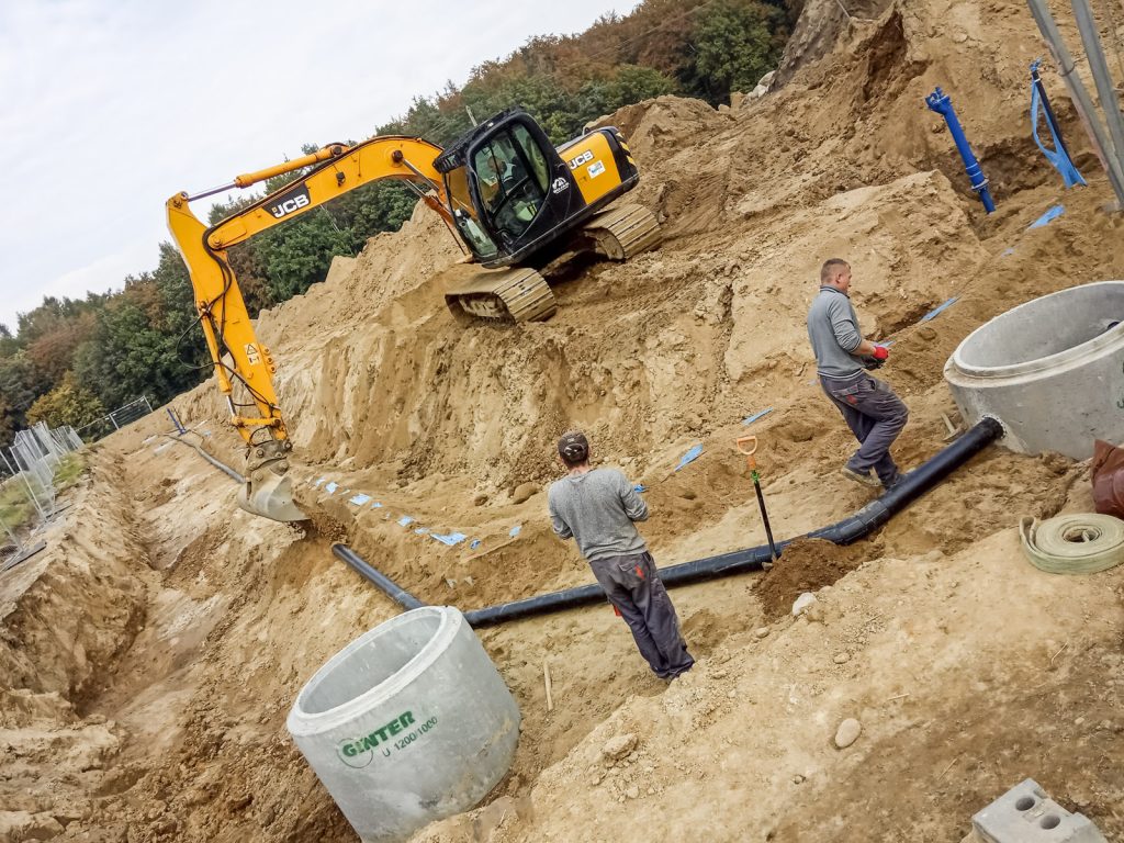 Prace terenowe wykopy Instbud